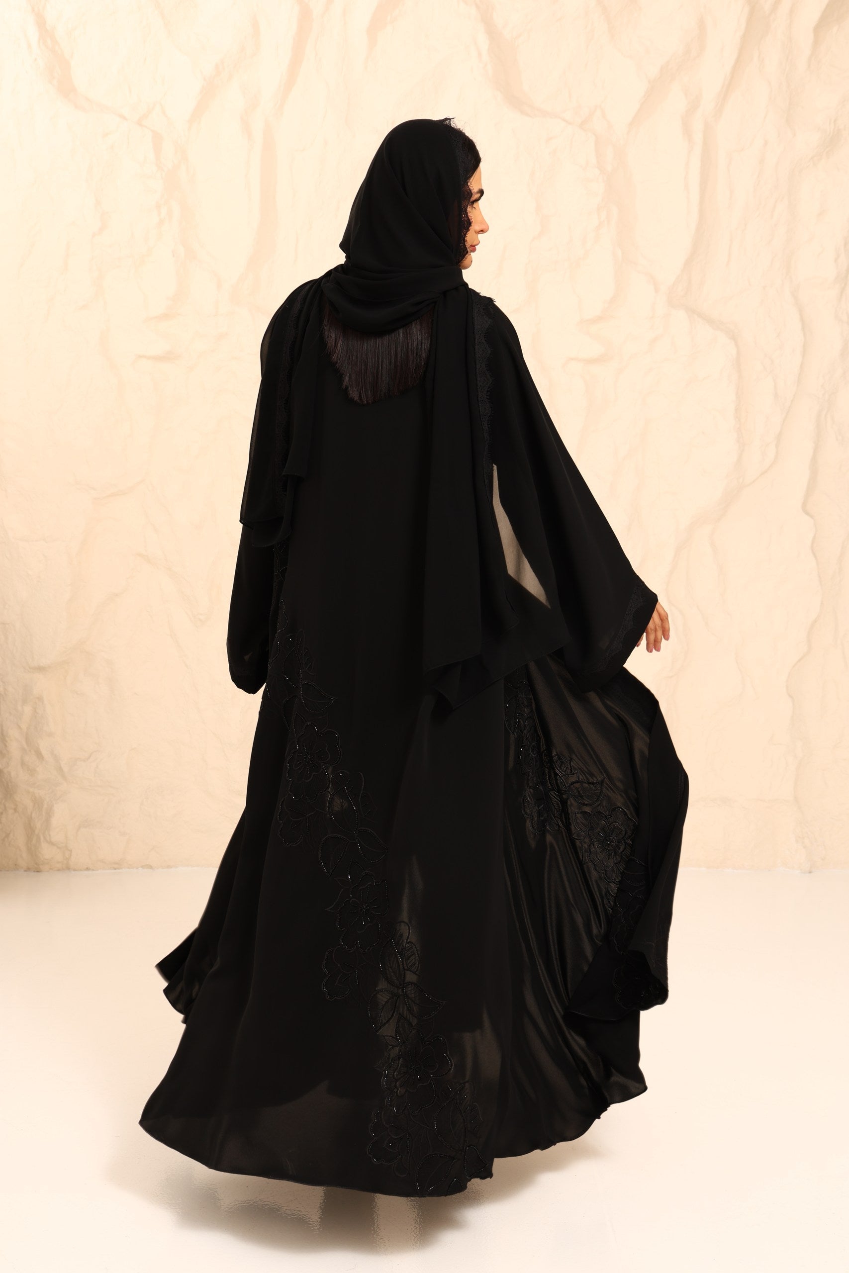 Abaya 45
