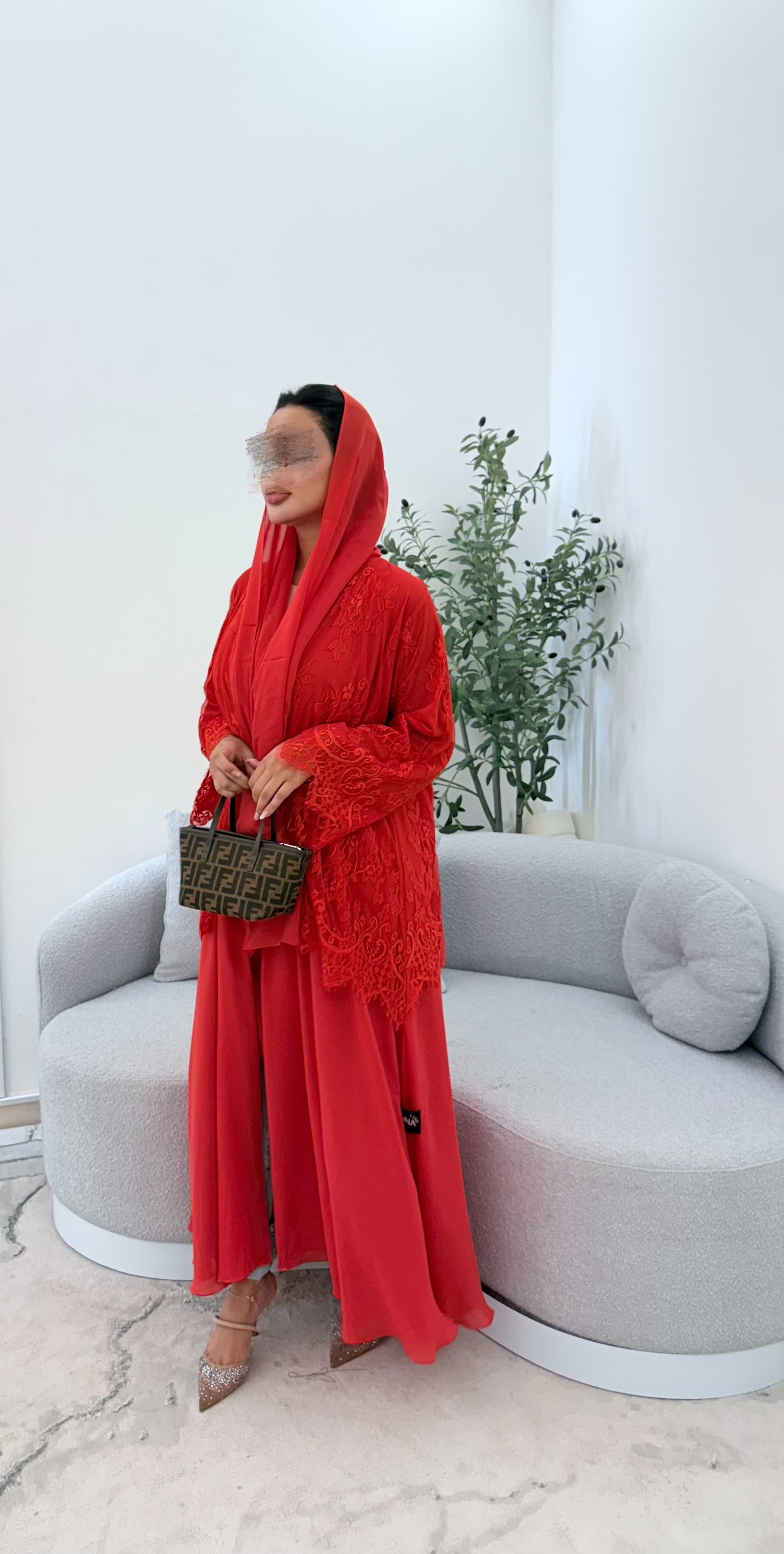 Lace abaya red