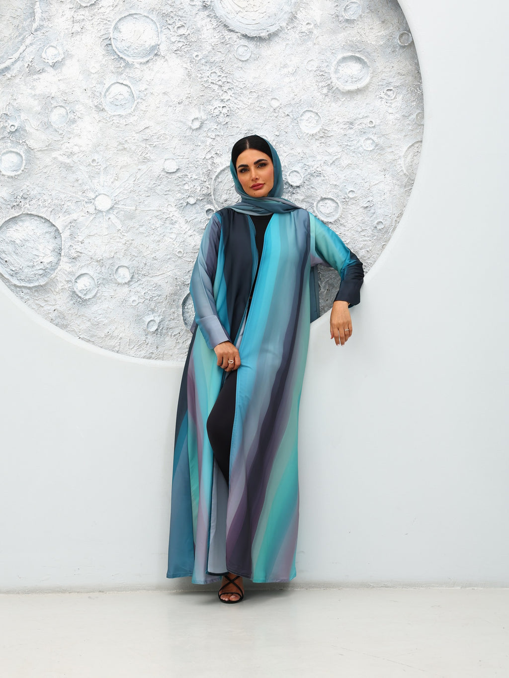 Abaya 301