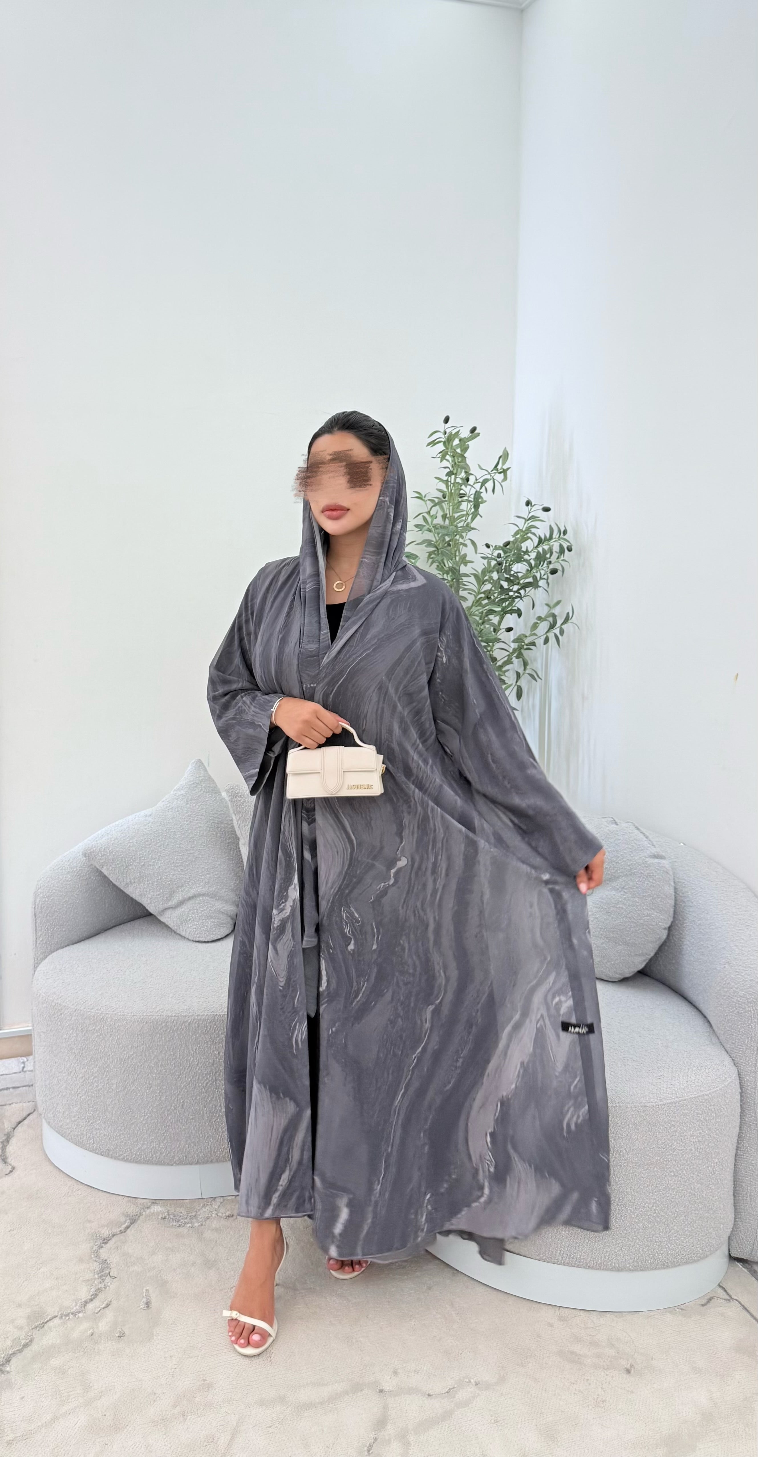 Abaya 76