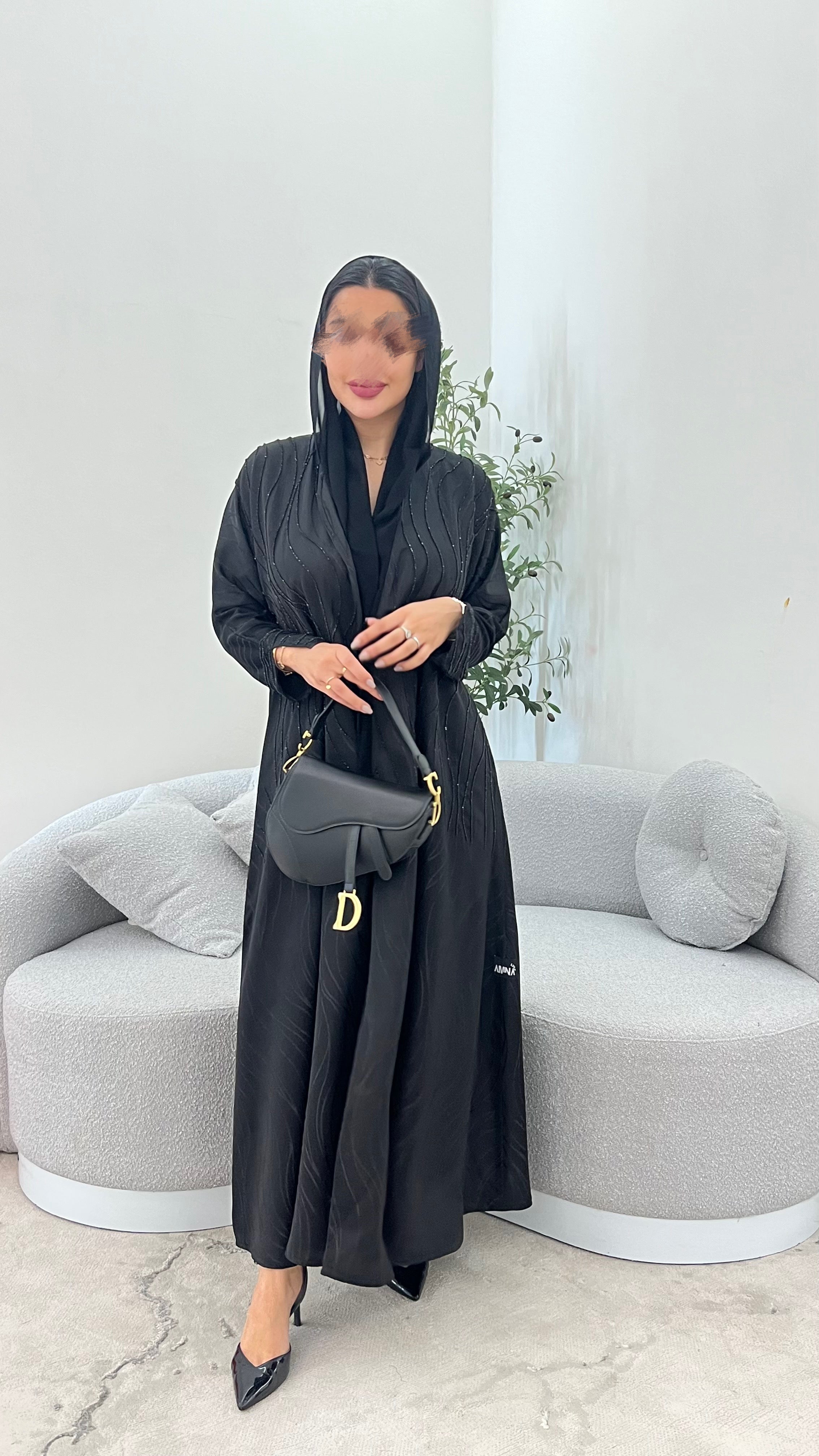 عباية تطريز 🤍 فخمه
