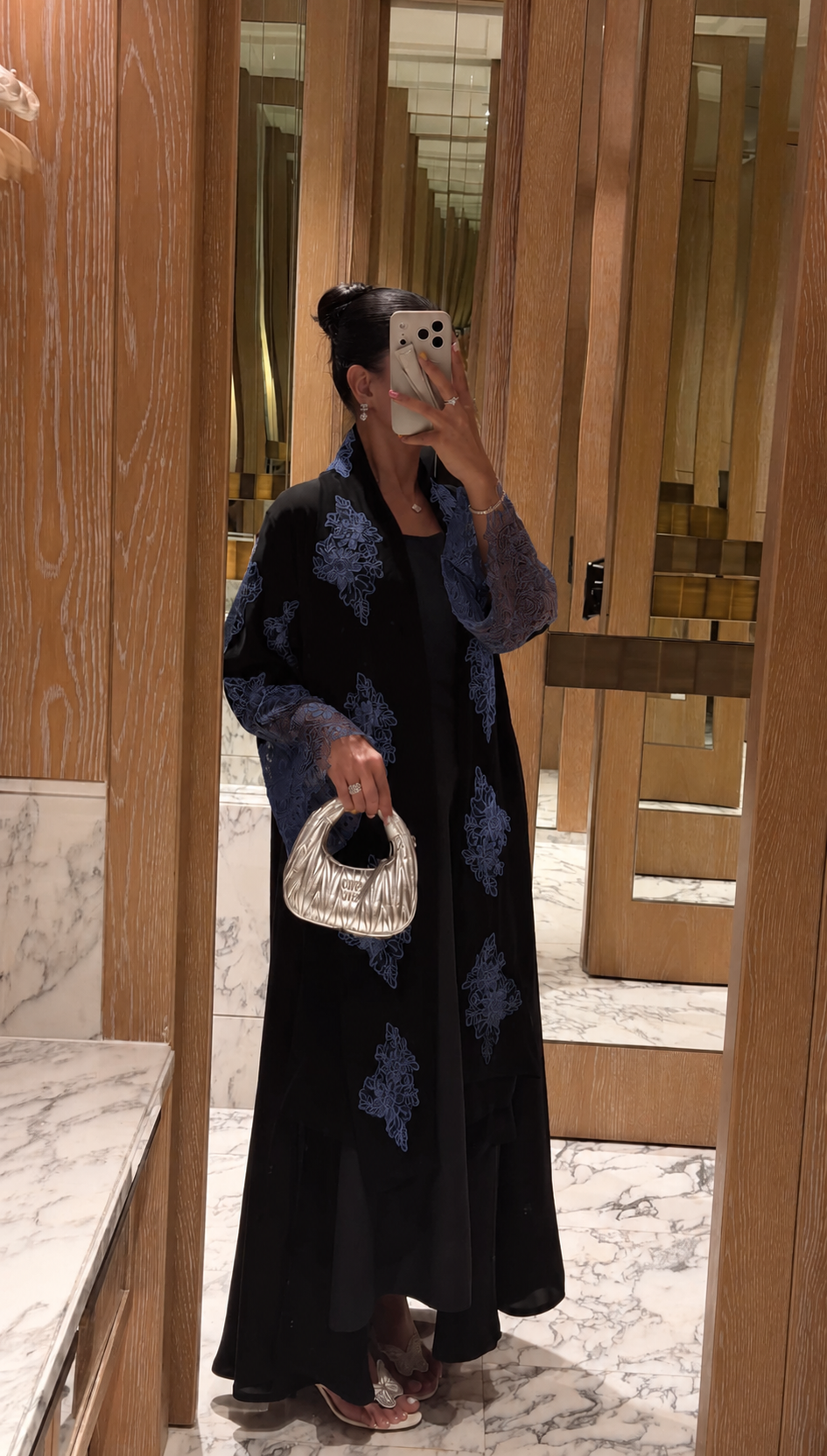 Abaya 211
