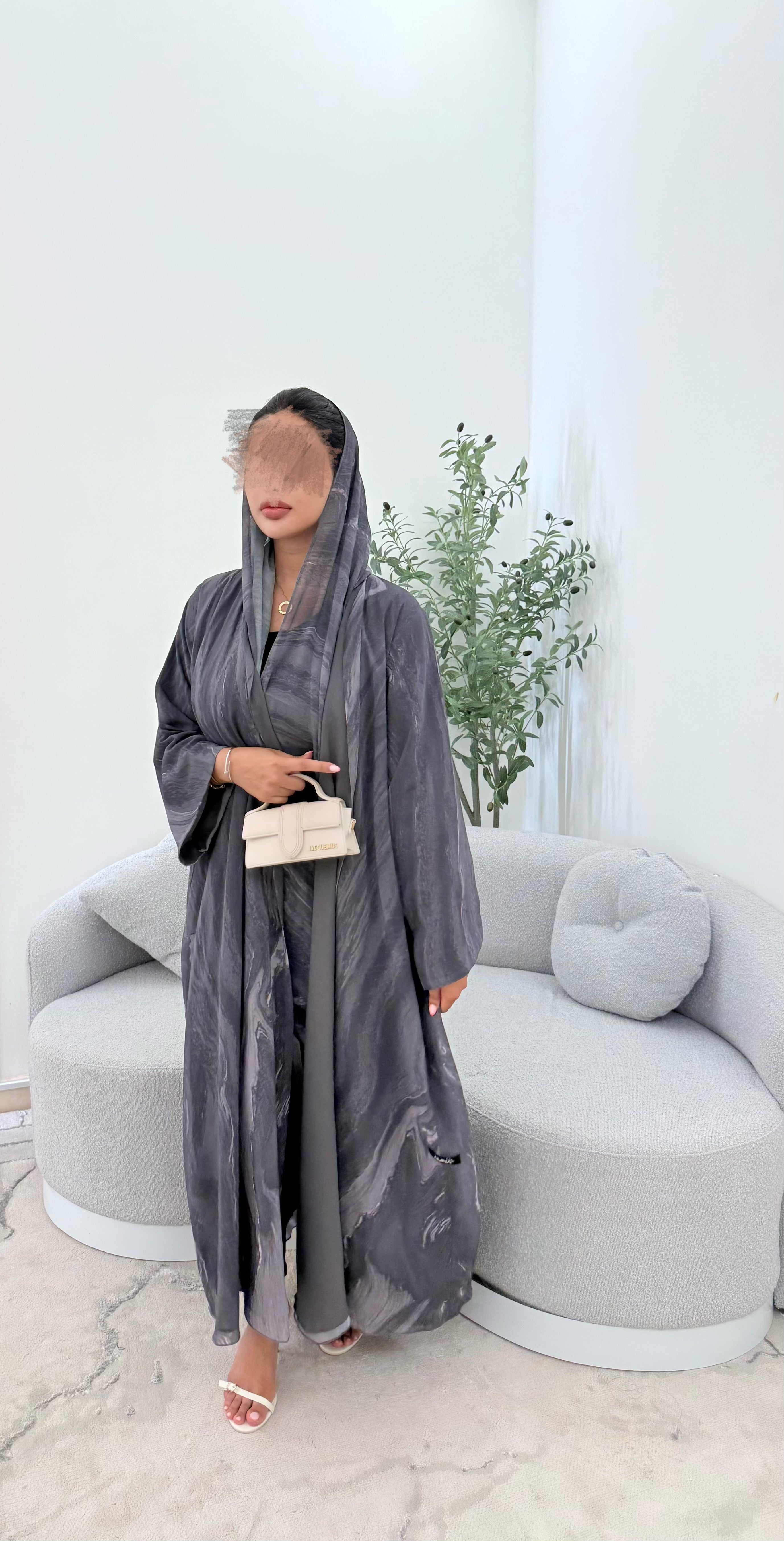 Abaya 76