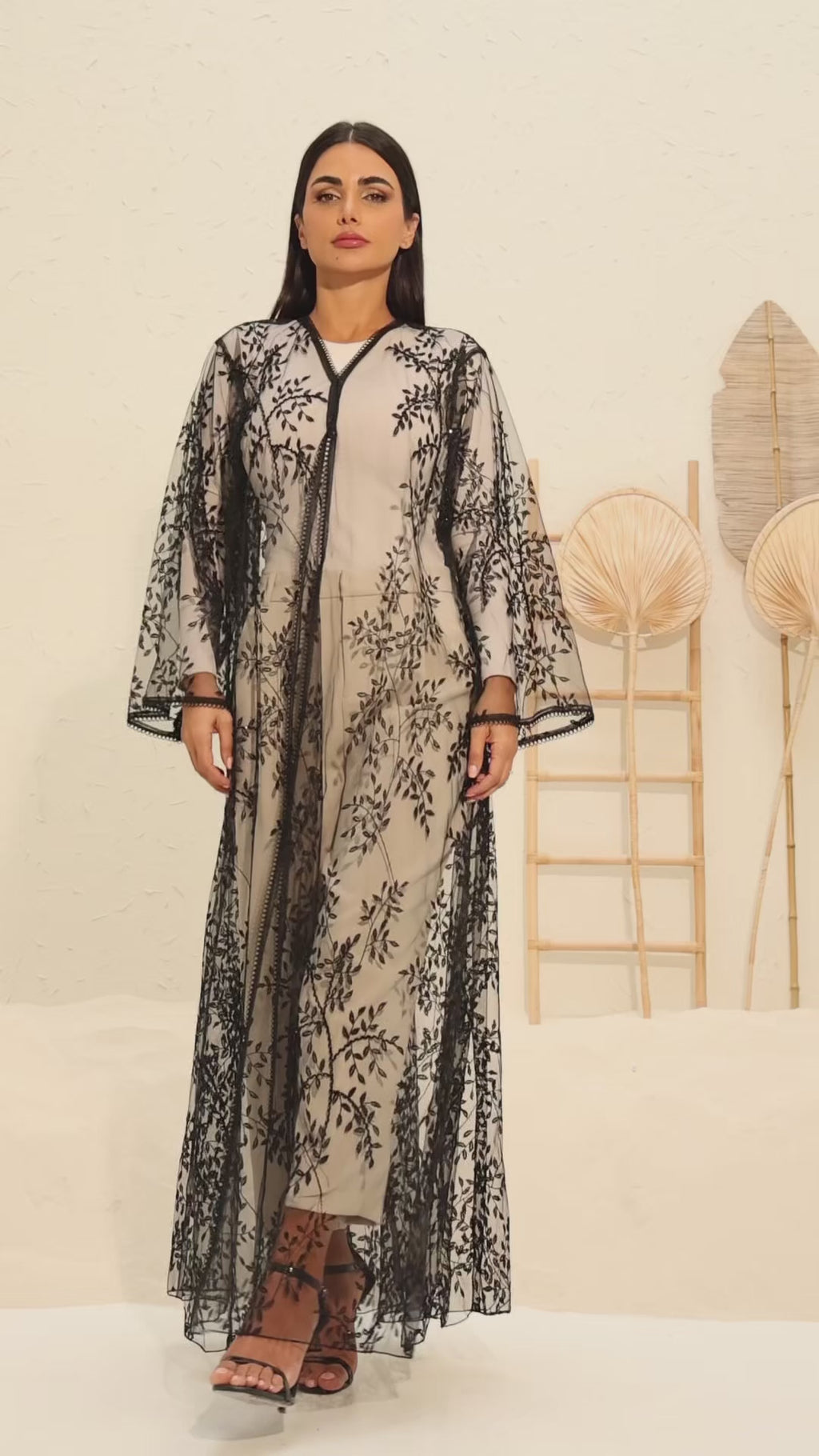 Abaya 77