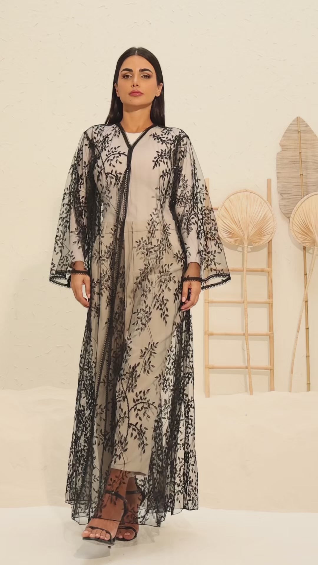 Abaya 77