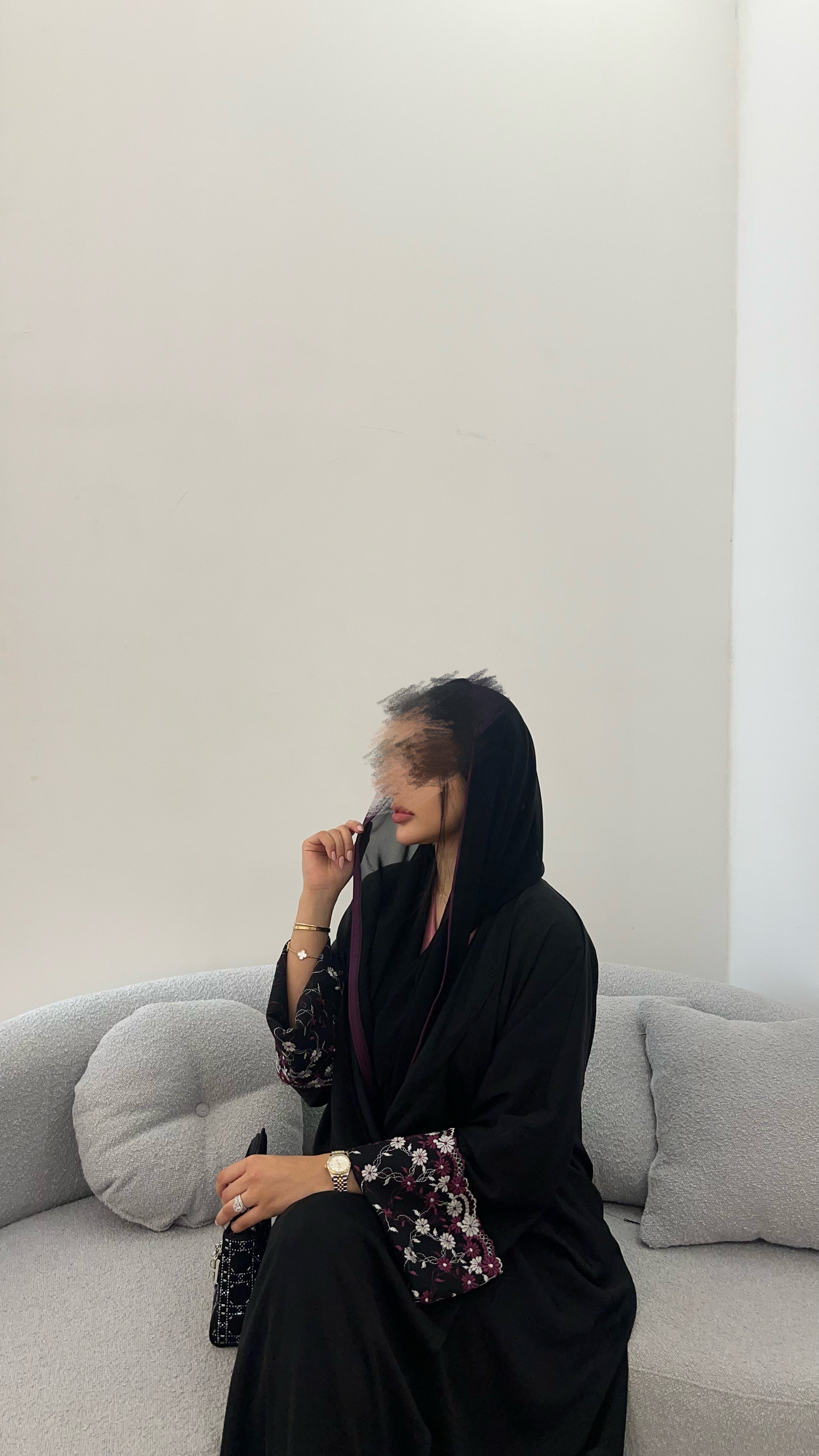 عباية تطريز ورد