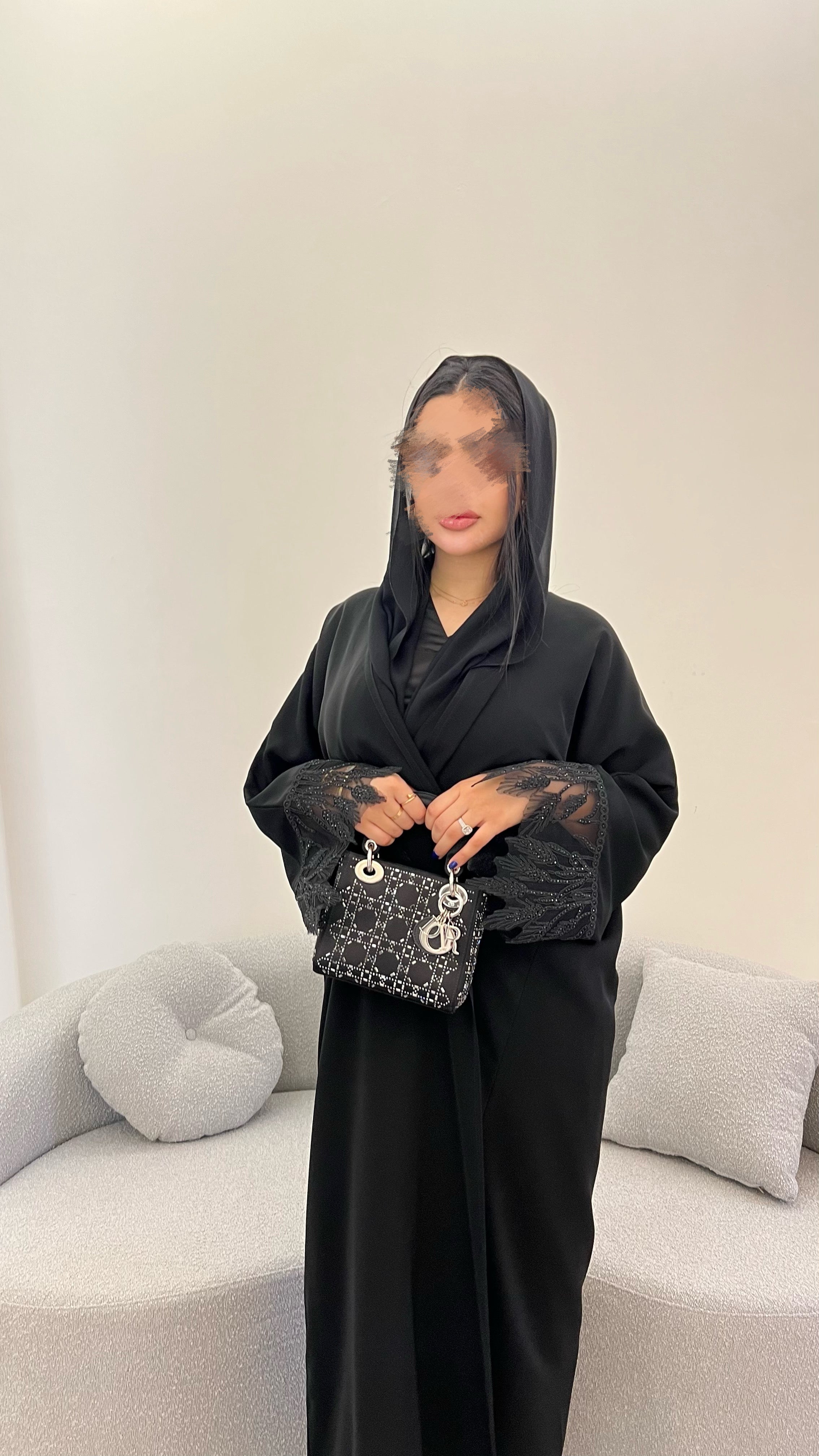 عباية 10 .